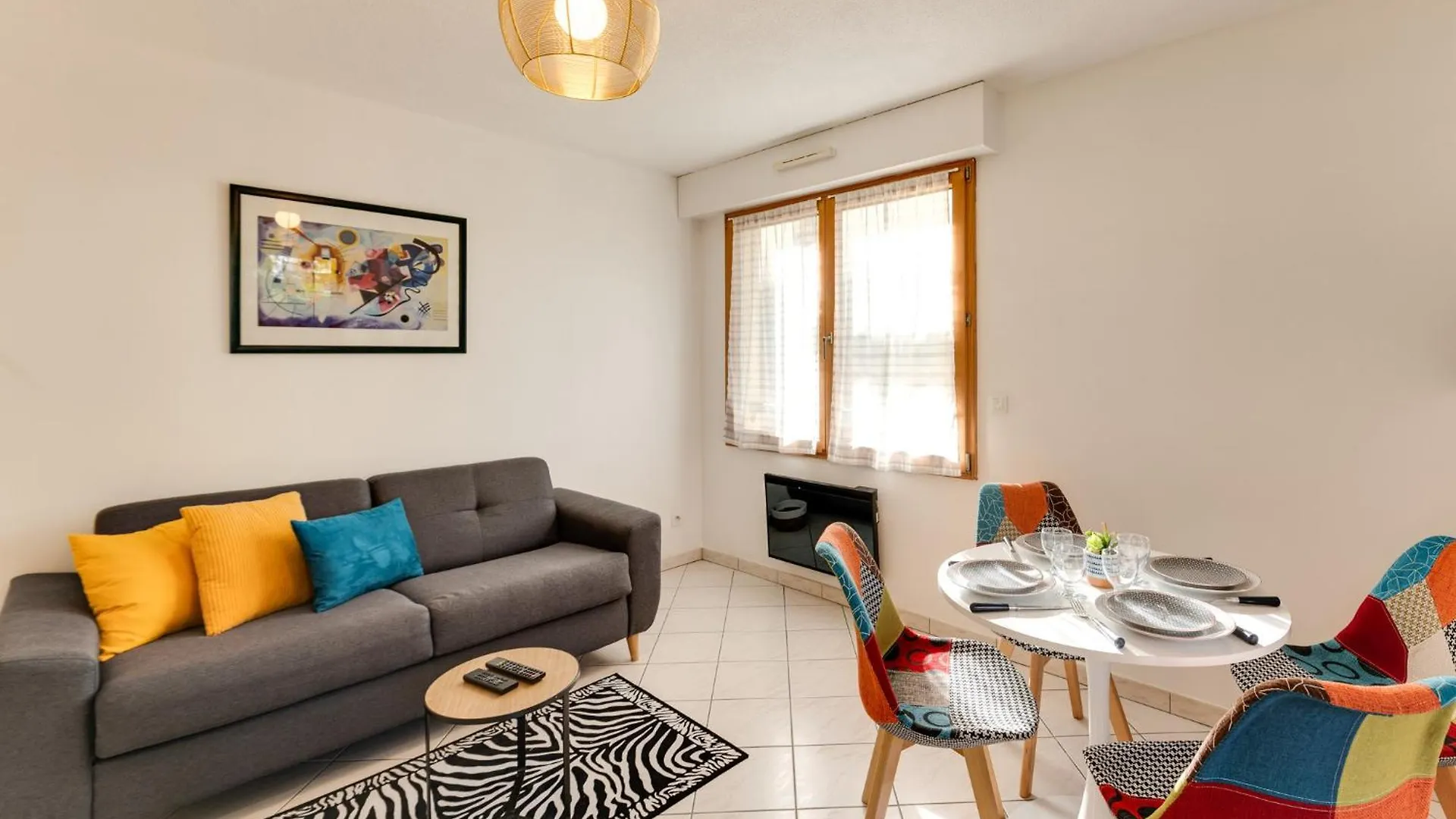 Appartement Cosy A 50M Du Lac Et Centre Ville Annecy 0*,  France